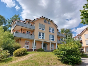 Oststadt Karlsruhe - Helle 3 Zimmer-Küche-Balkon- Bad-Keller - 1 Stpl.. , 