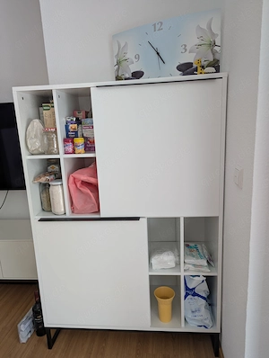 Eleganter Wohn- und Esszimmer Regal
