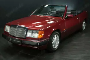 Mercedes-Benz 300 CE 24-V Automatik Cabrio