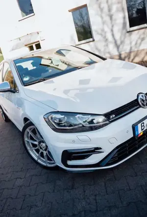 Volkswagen Golf Golf VII R DSG TOP ZUSTAND