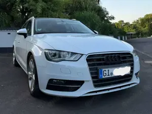 Audi A3 Audi A3 Sportback 8VA 150PS 2.0 TDI Ambition | Panorama | CarPlay | MMI Plus | Zahnriemen ne