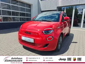 Fiat 500e Red+SHZ+PDC+Apple CarPlay+Android Auto+Klimaautom+