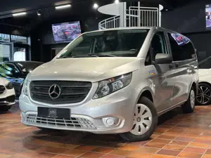 Mercedes-Benz Vito TOURER 114 LANG 9SITZE 2xSCHIEBETÜR 2xKLIMA TEMPOM