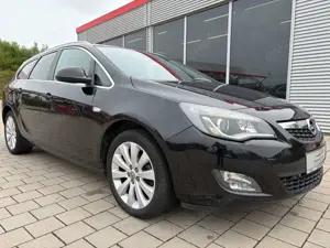 Opel Astra J Sports Tourer Innovation*BI-XENON*NAVI*
