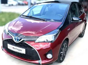 Toyota Yaris Style Hybrid