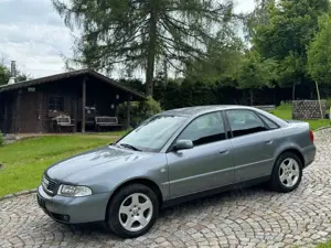Audi A4 1.9TDI 115PS Limo, 5Gang, 1Hand, 126tkm!!!