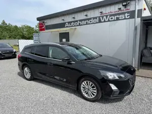 Ford Focus Kombi-Titanium-Winterpaket-Kamera-Top