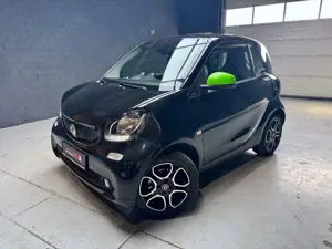 smart forTwo 0.9 Turbo KAT+NAVI+LEDER+KAMERA+PANO+