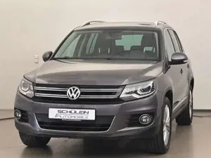 Volkswagen Tiguan Sport Style 4Motion*Navi*SHZ*Xenon*1.Hd*