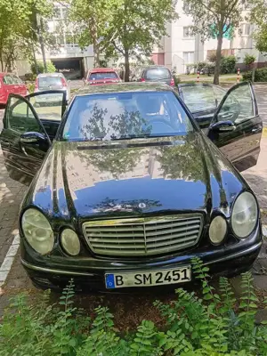 Mercedes-Benz E 220 E 220 CDI Automatik Avantgarde DPF