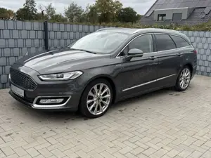 Ford Mondeo Turnier 2.0 TDCi Vignale *sehr gepflegter Zustand*