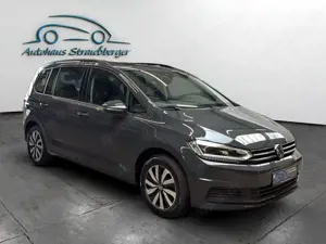 Volkswagen Touran Comfortline ACC RFK SHZ 3-ZK IQLED