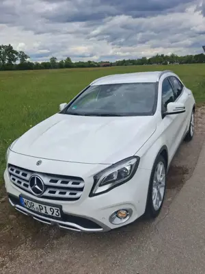 Mercedes-Benz GLA 250 GLA 250
