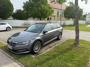 Skoda Superb Superb Combi 2.0 TDI DSGStyle