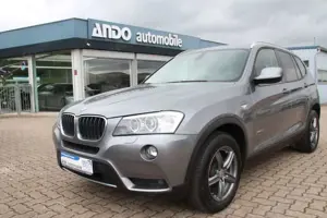 BMW X3 xDrive 20d Automatik/Xenon/Tempomat/AHK