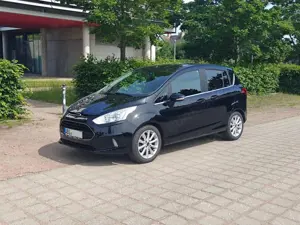 Ford B-Max Titanium