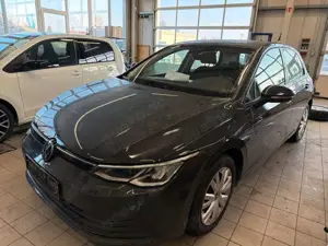 Volkswagen Golf VIII Lim. Life2.0 TDI SCR 110kW 7-Gang DSG