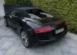 Audi R8 Spyder 4.2 FSI quattro R tronic