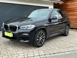 BMW X3 X3 xDrive25d M-PAKET AHK PANO HEADUP ACC LHZ