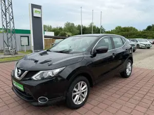Nissan Qashqai 1.2 DIG Acenta Motor leuft auf 3Zylinder