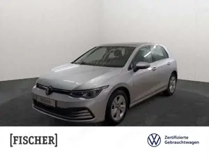 Volkswagen Golf VIII 2.0TDI Life LED Navi Rear View ACC DAB Carpla
