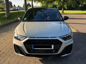 Audi A1 A1 35 TFSI Sportback S tronic S line