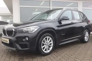 BMW X1 sDrive18i Advantage Navi/Tempomat/Shz/PDC