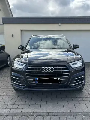 Audi Q5 55 TFSI e quattro sport S-line | Matrix-LED | BO