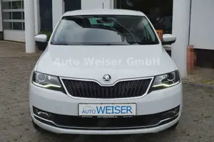 Skoda Rapid/Spaceback Style Limo SHZ PDC