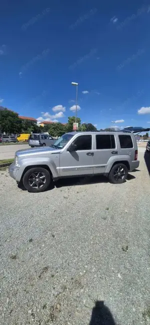 Jeep Cherokee 2.8 CRD DPF Automatik Limited Exclusive