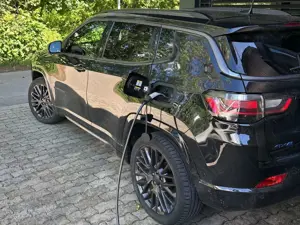 Jeep Compass Compass 1.3 T4 4xe PLUG-IN HYBRID Automatik Limited