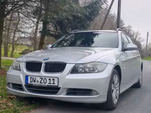 BMW 320 320i Touring Aut.