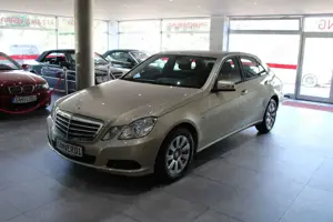 Mercedes-Benz E 220 CDI BlueEFFICIENCY EURO 5  DPF *41ooo KM*