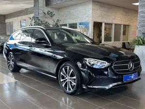 Mercedes-Benz E 300 Plugin-Hy Avantgarde 360Cam Leder Navi LED
