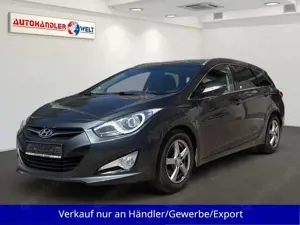 Hyundai i40 Kombi 1.6i Klimaanlage AHK