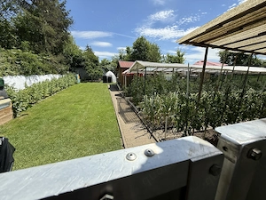 Freizeitgrundstück in Graben-Neudorf (479m ) mit Gartenhaus