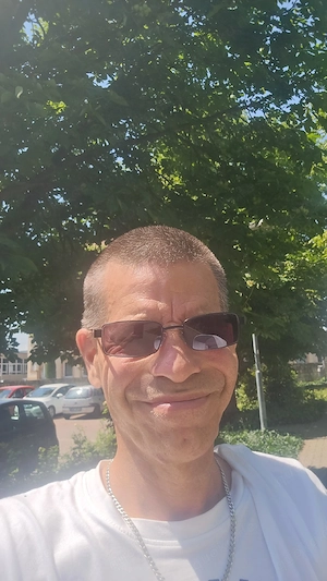 Suche eine liebevolle ehrliche Partnern