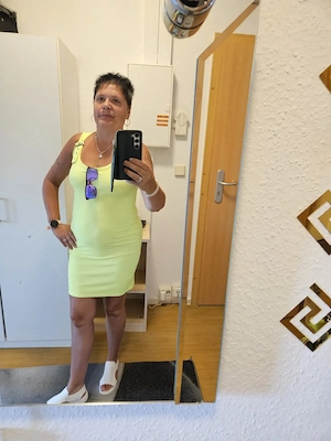 neue Kontakte erwünscht, nur mit bild!  