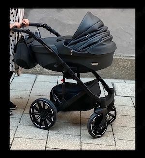 Kinderwagen aus Leder (Babywanne + Sportsitz + Zubehör)