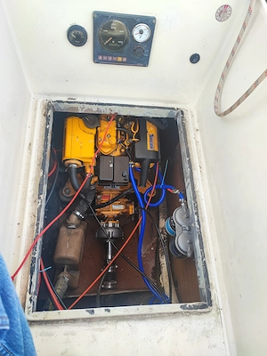  Hurley 800 wegen aufgabe des Segelsportes zu verkaufen Bild 5