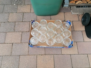 Einmachgläser , verschiedene Größen