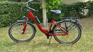 Pegasus Solero SL 7 Fahrrad, 26 Zoll, Tiefeneinstieg, rot, wie neu