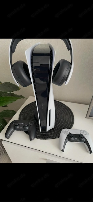 ps5 mit 2 Controller+Ladestation und Gaming Headset Bild 2