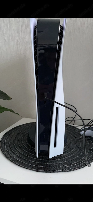 ps5 mit 2 Controller+Ladestation und Gaming Headset Bild 5
