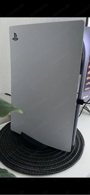 ps5 mit 2 Controller+Ladestation und Gaming Headset Bild 3