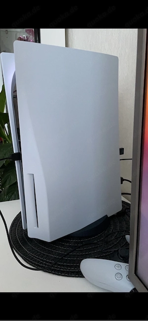 ps5 mit 2 Controller+Ladestation und Gaming Headset Bild 4