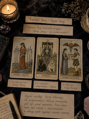 Tarotkartenlegerin Maja   persönliche Tarotlegungen online