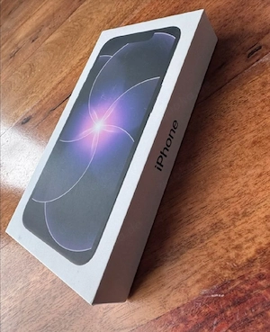 Iphone 17e *Neu*