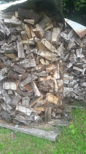 Brennholz zu verkaufen
