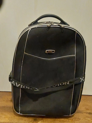 Trolley klein Höhe ca 55 cm. bitte auch meine andren Anzeigen beachten Danke